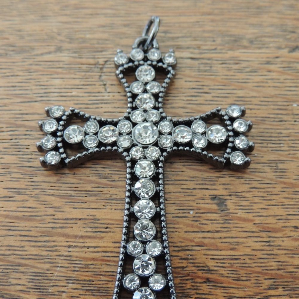 Gothic Cross Pendant Rhinestones Statement - Picture 2 of 3